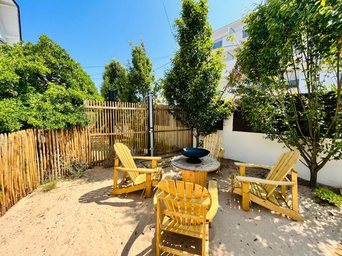 Holiday home Maison Des Annees 1920 - A 150 M De L'ocean Et Proche Des Commodites - 4 Independants Saint-Jean-de-Monts