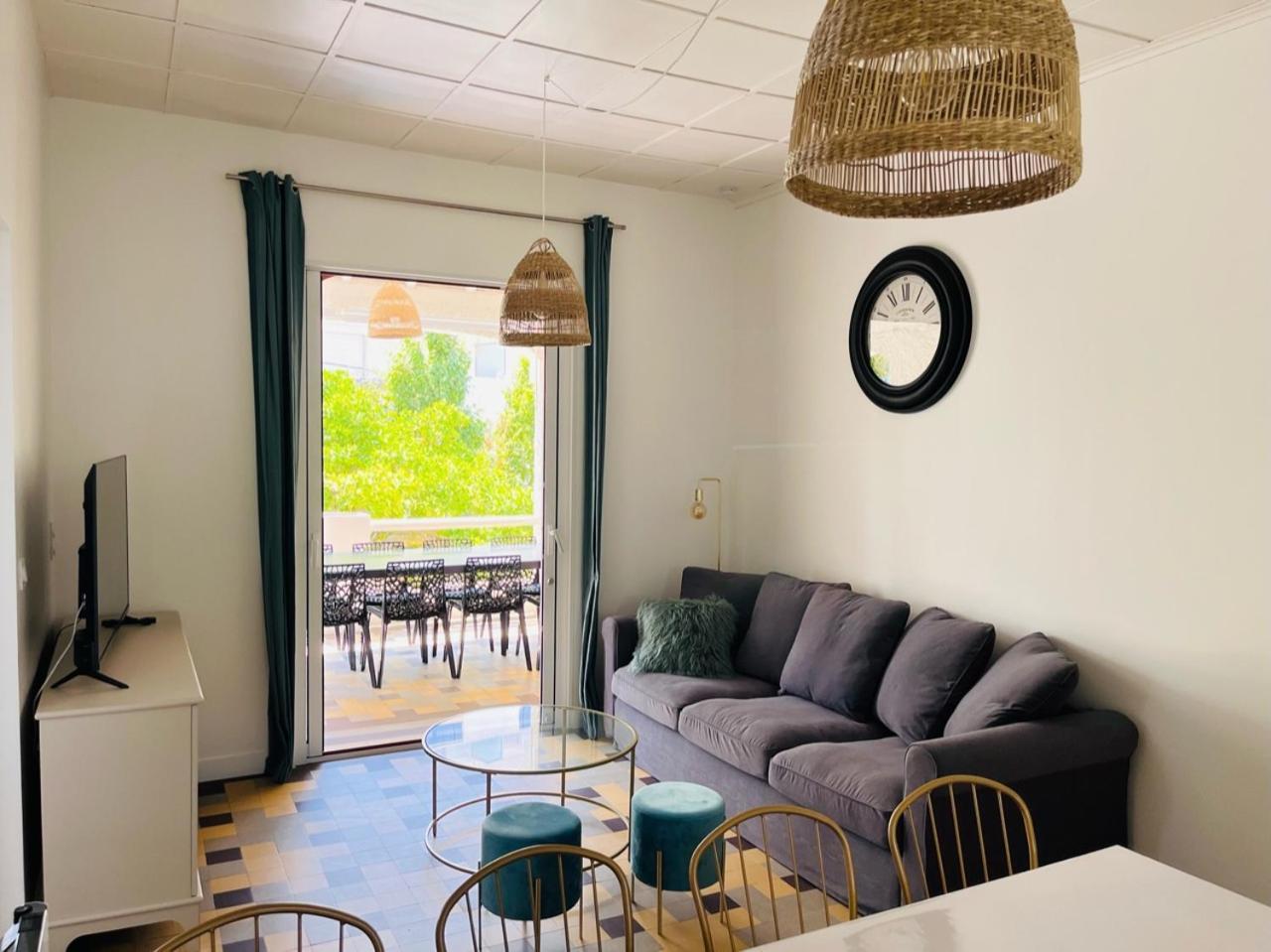 Holiday home Maison Des Annees 1920 - A 150 M De L'ocean Et Proche Des Commodites - 4 Independants *