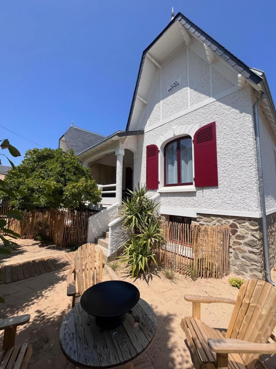 Maison Des Annees 1920 - A 150 M De L'ocean Et Proche Des Commodites - 4 Independants *